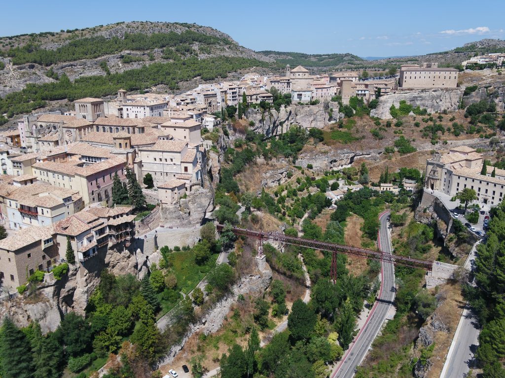 Qué ver cerca de mí en Cuenca. Casas colgadas.