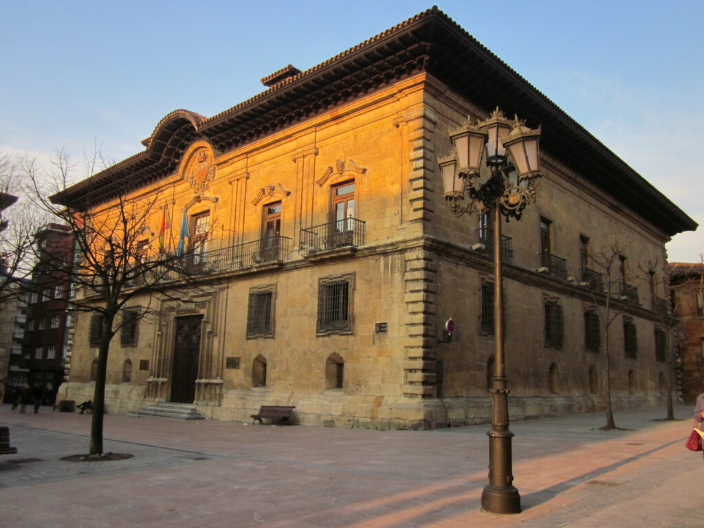 Ver cerca de mí en Oviedo