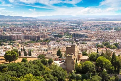 Qué hay cerca de mí en Granada