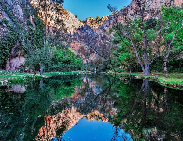 Qué ver cerca de mí en el Monasterio de Piedra