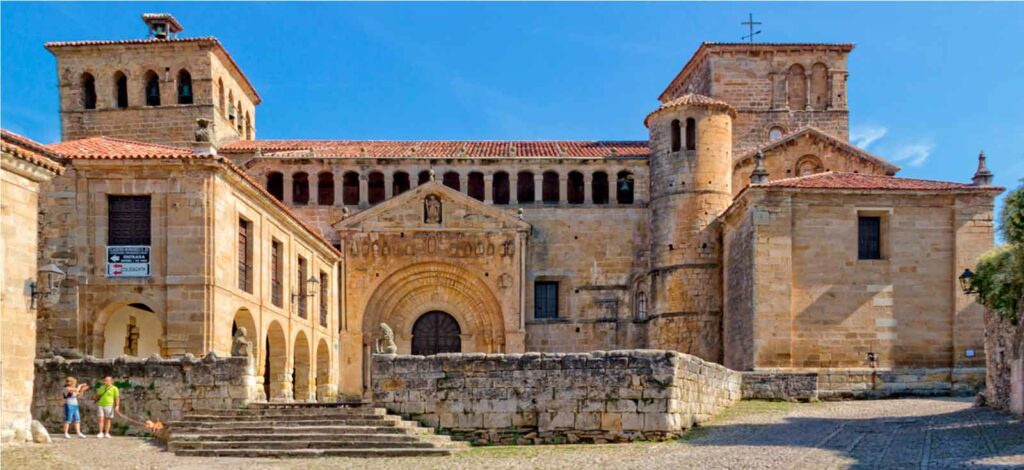 Qué ver cerca de mí en Santillana del Mar