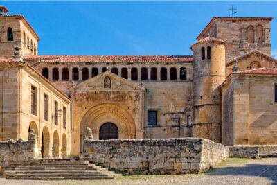 Qué ver cerca de mí en Santillana del Mar